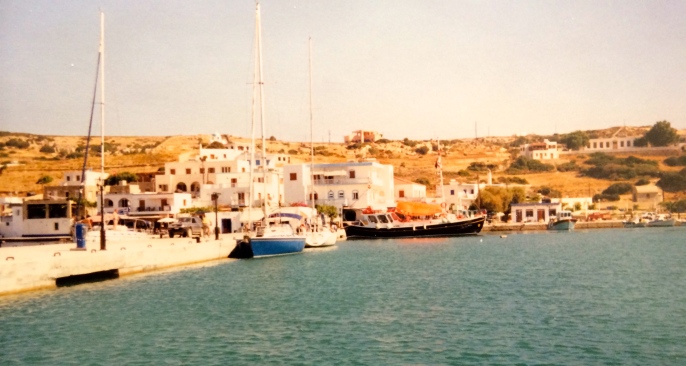 The harbor at Lipsi, August 2002.
